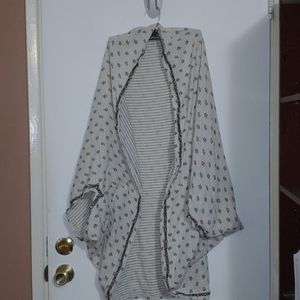 Boutique brand lovestitch cotton wrap with sleeves